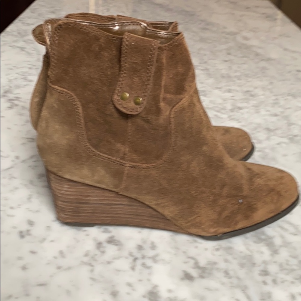 Lucky Brand suede booties